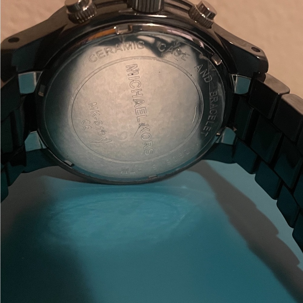 Michael Kors watch - Picture 7 of 10